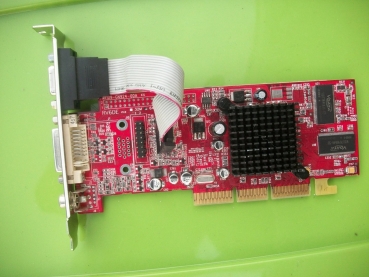 ATi Radeon 7000 AGP - 109-GN924-00A